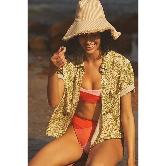 New. L*SPACE sunburst bikini top. XS. Retails $114 - Picture 3 of 11